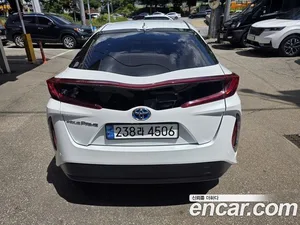 Toyota Prius, 2022 — миниатюра 3