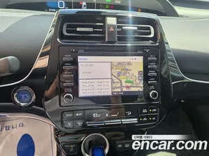 Toyota Prius, 2022 — миниатюра 7