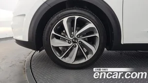 Kia Niro, 2017 — миниатюра 5