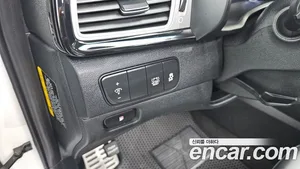 Kia Niro, 2017 — миниатюра 16