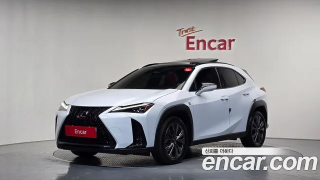 Lexus UX, 2024 — фото автомобиля из Кореи