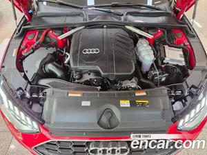 Audi A4, 2023 — миниатюра 6