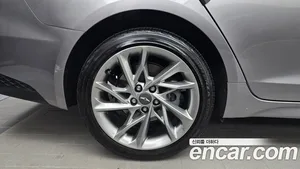 Genesis G70, 2023 — миниатюра 5