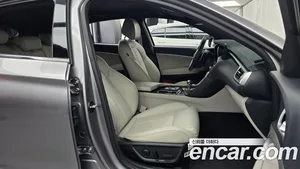 Genesis G70, 2023 — миниатюра 11