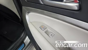 Genesis G70, 2023 — миниатюра 17