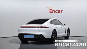 Porsche Taycan, 2023 — миниатюра 2
