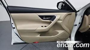 Nissan Altima, 2018 — миниатюра 14