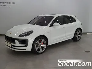 Porsche Macan, 2023 — миниатюра 1