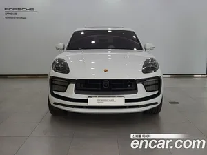 Porsche Macan, 2023 — миниатюра 3