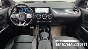Mercedes-Benz GLA-Class, 2021 — миниатюра 10
