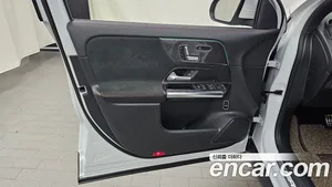 Mercedes-Benz GLA-Class, 2021 — миниатюра 14
