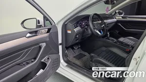 Volkswagen Passat, 2021 — миниатюра 13