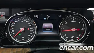 Mercedes-Benz E-Class, 2019 — миниатюра 11
