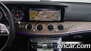 Mercedes-Benz E-Class, 2019 — миниатюра 18