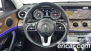Mercedes-Benz E-Class, 2019 — миниатюра 19