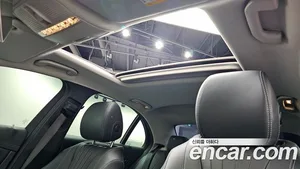 Mercedes-Benz E-Class, 2019 — миниатюра 21