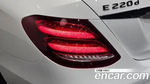 Mercedes-Benz E-Class, 2019 — миниатюра 9