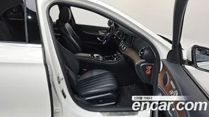 Mercedes-Benz E-Class, 2019 — миниатюра 16