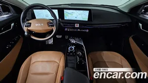 Kia EV6, 2023 — миниатюра 7