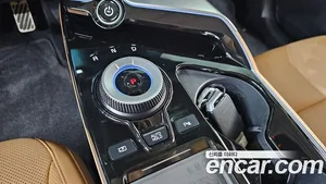 Kia EV6, 2023 — миниатюра 9