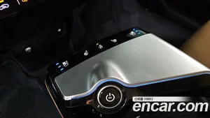 Kia EV6, 2023 — миниатюра 17