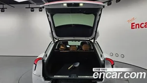 Kia EV6, 2023 — миниатюра 20