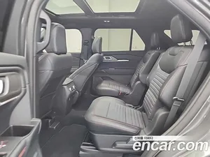 Ford Explorer, 2025 — миниатюра 12
