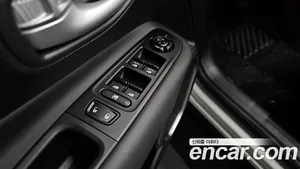 Jeep Renegade, 2023 — миниатюра 28