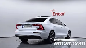 Volvo S60, 2023 — миниатюра 2