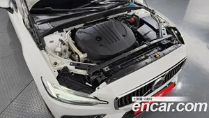 Volvo S60, 2023 — миниатюра 6