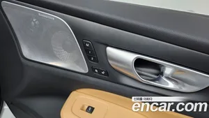 Volvo S60, 2023 — миниатюра 26