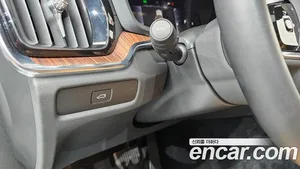 Volvo S60, 2023 — миниатюра 29