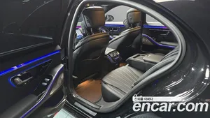 Mercedes-Benz S-Class, 2024 — миниатюра 16