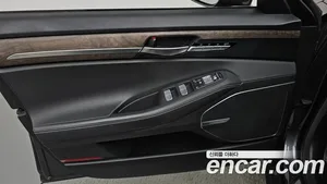 Genesis G90, 2019 — миниатюра 14