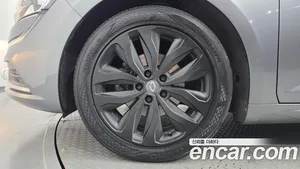 Renault SM6, 2017 — миниатюра 5