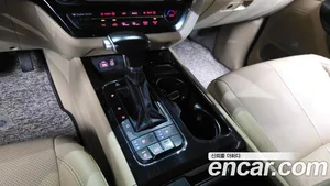 Kia Carnival, 2017 — миниатюра 9