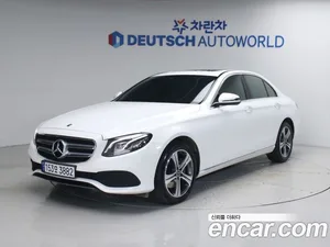 Mercedes-Benz E-Class, 2018 — миниатюра 1