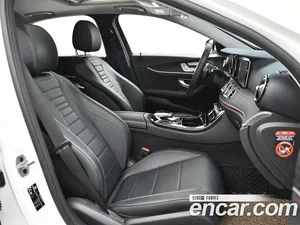 Mercedes-Benz E-Class, 2018 — миниатюра 10