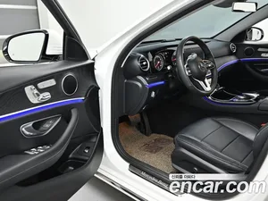 Mercedes-Benz E-Class, 2018 — миниатюра 11