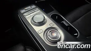 Genesis GV70, 2023 — миниатюра 12