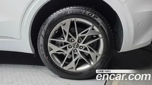 Genesis GV70, 2023 — миниатюра 7