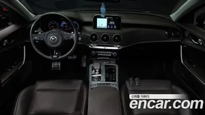 Kia Stinger, 2017 — миниатюра 7