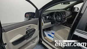 Kia Carnival, 2015 — миниатюра 10