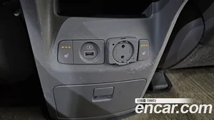Kia Carnival, 2015 — миниатюра 19