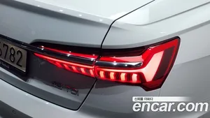 Audi A6, 2021 — миниатюра 9