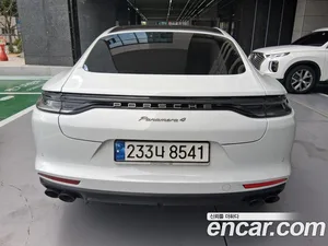 Porsche Panamera, 2022 — миниатюра 5
