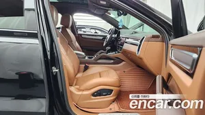 Porsche Cayenne, 2023 — миниатюра 11