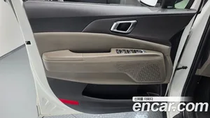 Kia Carnival, 2024 — миниатюра 13
