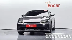 Kia EV6, 2023 — миниатюра 2
