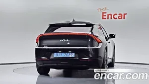 Kia EV6, 2023 — миниатюра 3